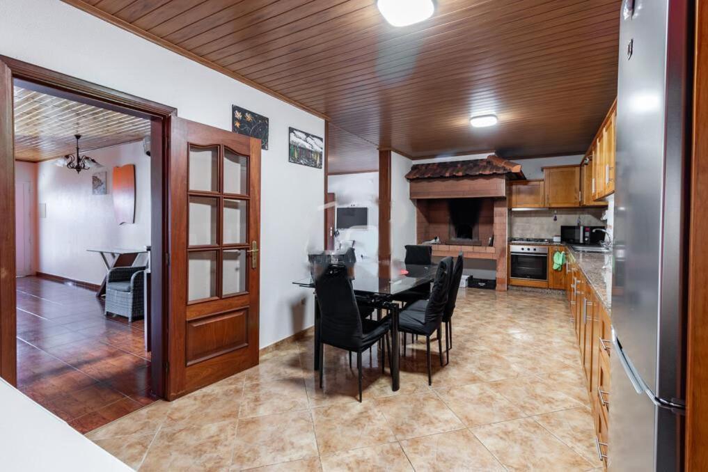 Casa Central - Peceful Mountain Retreat In Calheta Ribeira do Raposo Exteriör bild