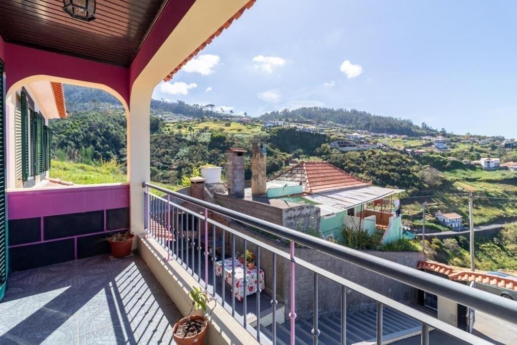 Casa Central - Peceful Mountain Retreat In Calheta Ribeira do Raposo Exteriör bild